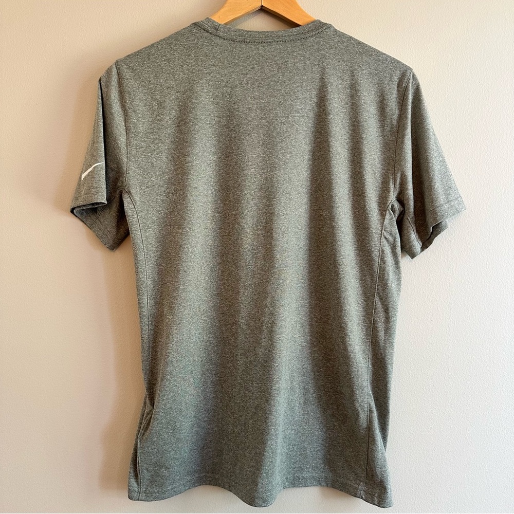 Nike Dri‑FIT Kansas City Chiefs Tee Women’s Medium Gray | NFL Performance Top - Picture 7 of 9
